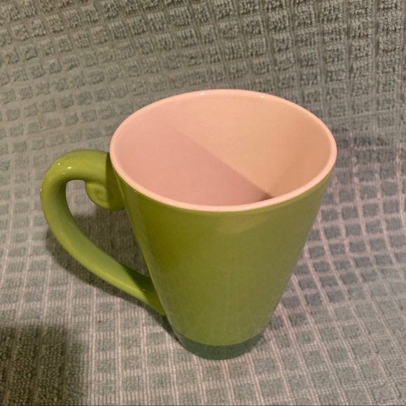 ALL I WANT FOR CHRISTMAS IS PEACE ON EARTH & REALLY CUTE SHOES! Coffee / mug cup - Picture 4 of 6